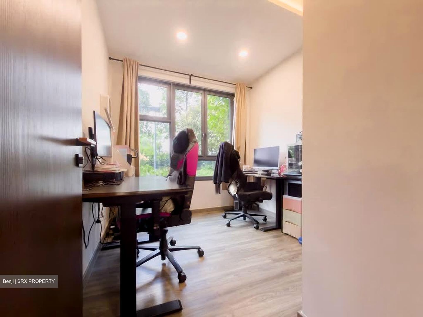 The Brownstone (D27), Condominium #562047141